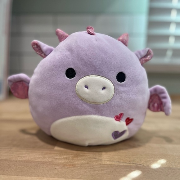 Retired Kellytoy Squishmallows 8” Dina The Purple Dragon 2021 Valentine Plush - Picture 2 of 6